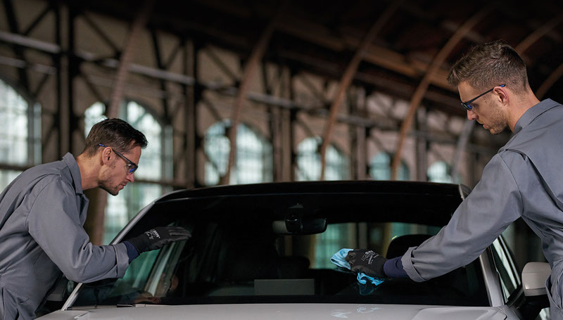Autoglas Ulm - Windschutzscheibe erneuern Autoglas Ulm - Windschutzscheibe erneuern