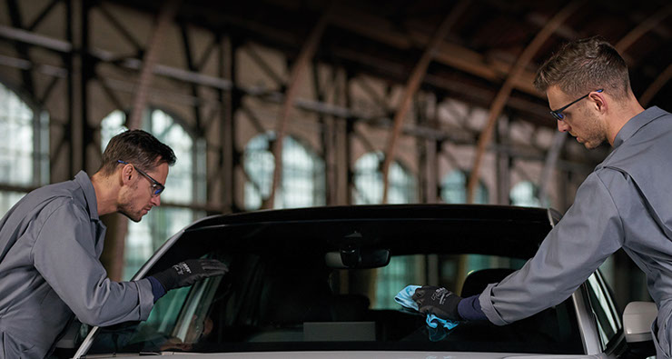 Autoglas Ulm - Windschutzscheibe erneuern Autoglas Ulm - Windschutzscheibe erneuern